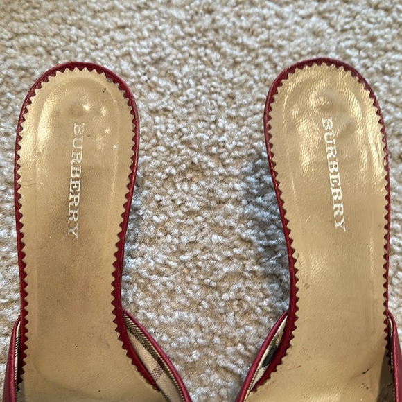 Burberry Mule Heels GUC G000 - Picture 3 of 7
